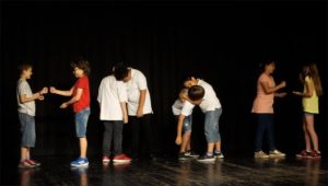 [:ca]Fem Tàndem de Teatre a l'escola Milagros Consarnau[:]