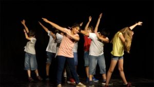 [:ca]Fem Tàndem de Teatre a l'escola Milagros Consarnau[:]